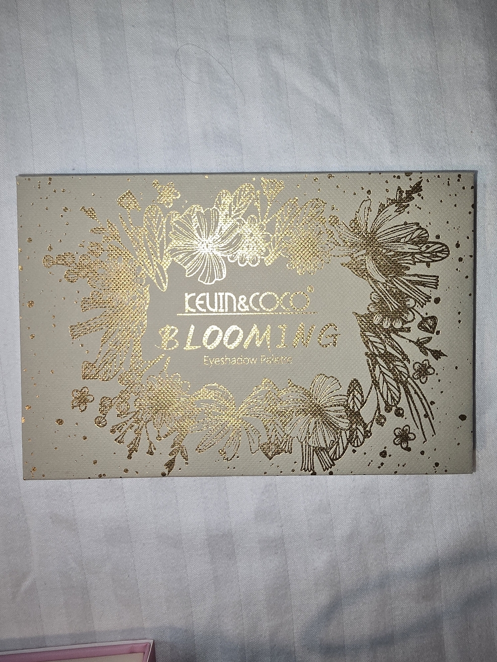Kevin & Coco Blooming Eyeshadow Palette - Beige with Gold Detailing